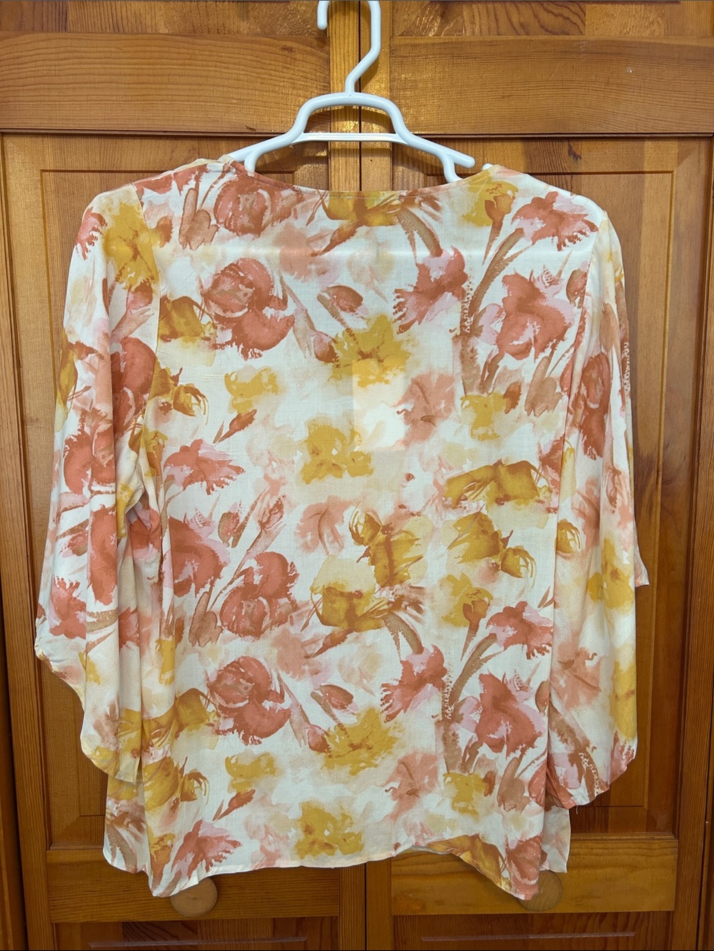 ANDREE BY UNIT Peach & Mustard Floral V‑Neck Tunic 2X Kimono Sleeves - Picture 4 of 8